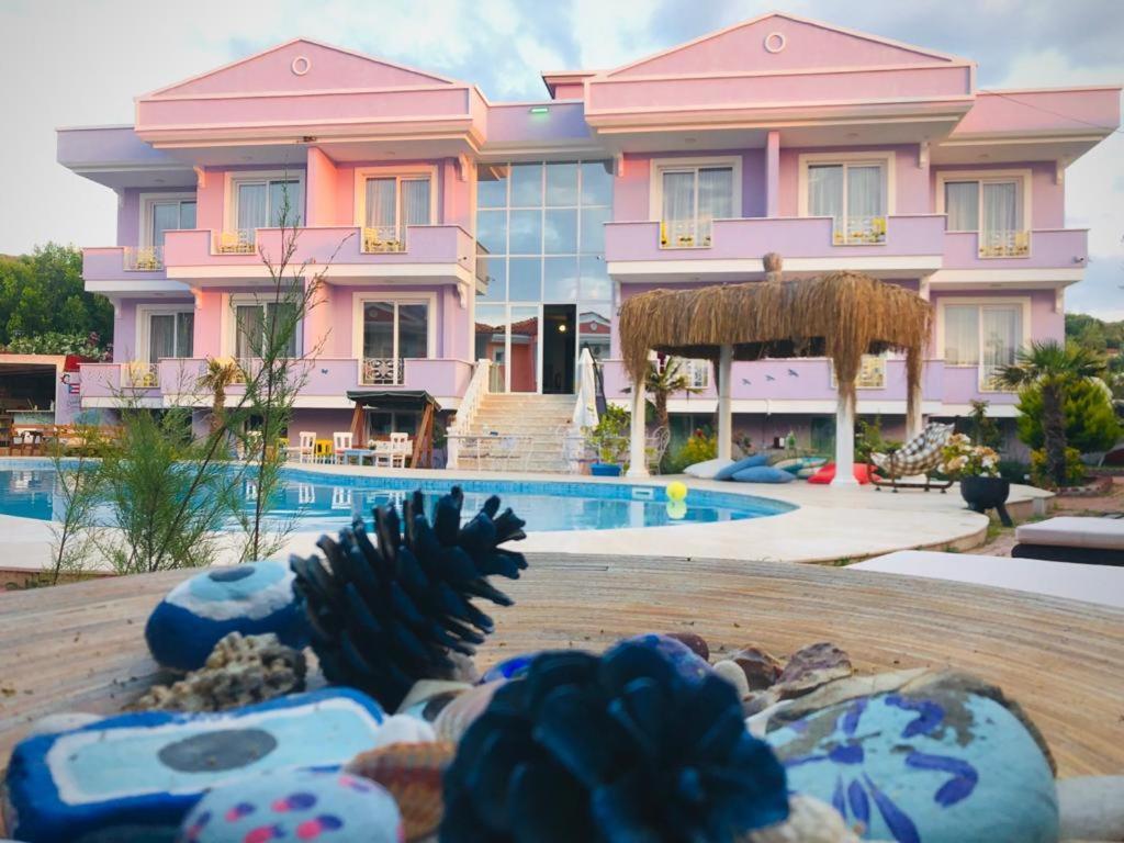 Cunda Leo Boutique Hotel & Pool Ayvalik Exterior foto